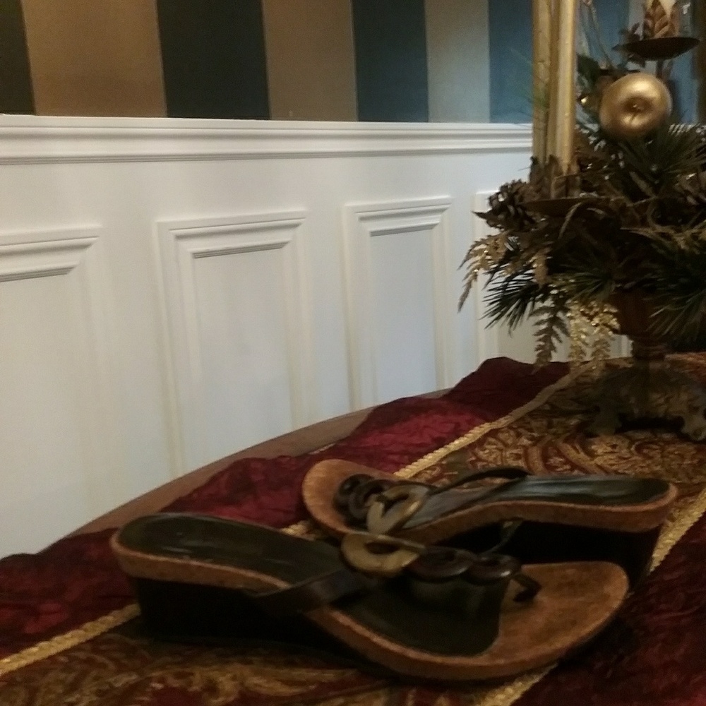 Kenneth Cole Reaction sandals